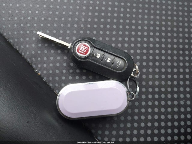 2016 FIAT 500E 3C3CFFGE4GT161131 Photo 10