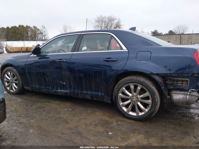 Aukcja sprzedaży 2016 Chrysler 300 Anniversary Edition, vin: 2C3CCARG1GH217061, numer aukcji: 44507553