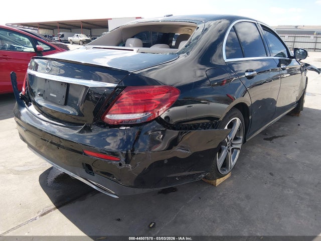 2017 MERCEDES-BENZ E 300 WDDZF4JB3HA256657 Photo 3