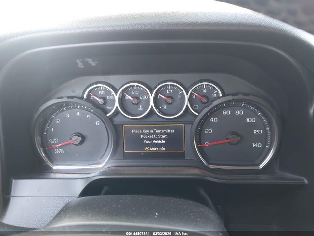 1GCPYFED5KZ157740 Chevrolet Silverado 1500 Lt Trail Boss
