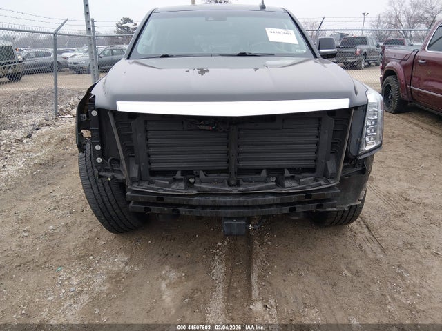 2017 Cadillac Escalade Esv Premium Luxury მანქანა იყიდება აუქციონზე, vin: 1GYS4JKJ5HR144590, აუქციონის ნომერი: 44507603