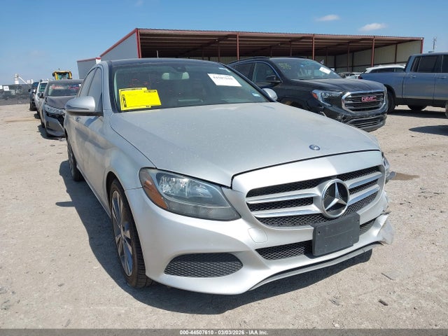 44507610 :رقم المزاد ، 55SWF4JBXHU184844 vin ، 2017 Mercedes-benz C 300 مزاد بيع