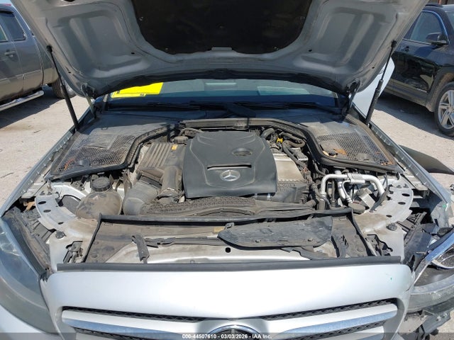 44507610 :رقم المزاد ، 55SWF4JBXHU184844 vin ، 2017 Mercedes-benz C 300 مزاد بيع