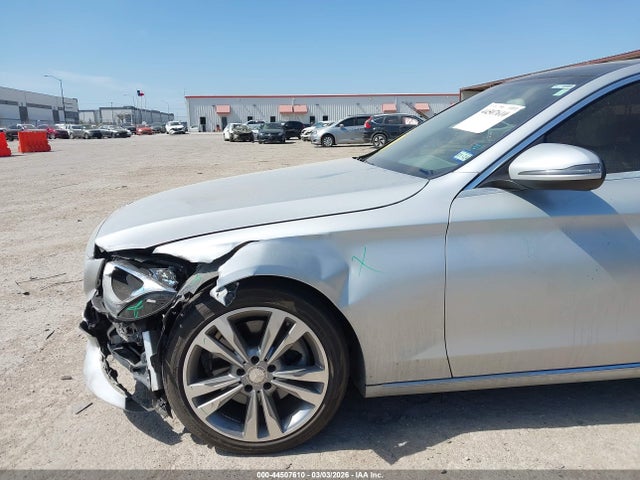 44507610 :رقم المزاد ، 55SWF4JBXHU184844 vin ، 2017 Mercedes-benz C 300 مزاد بيع