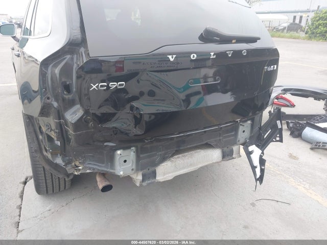YV4A22PM6K1511970 Volvo Xc90 T6 R-design