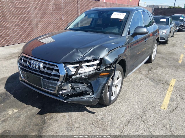 WA1BNAFY9K2079781 Audi Q5 45 Premium