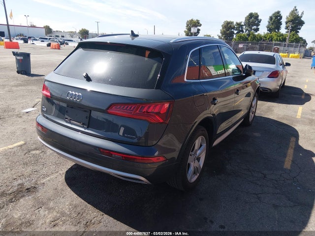 WA1BNAFY9K2079781 Audi Q5 45 Premium