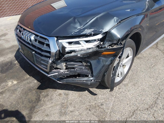 WA1BNAFY9K2079781 Audi Q5 45 Premium