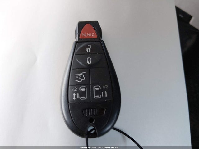 44507656 :رقم المزاد ، 2C4RC1CG9ER108062 vin ، 2014 Chrysler Town & Country Touring-l مزاد بيع