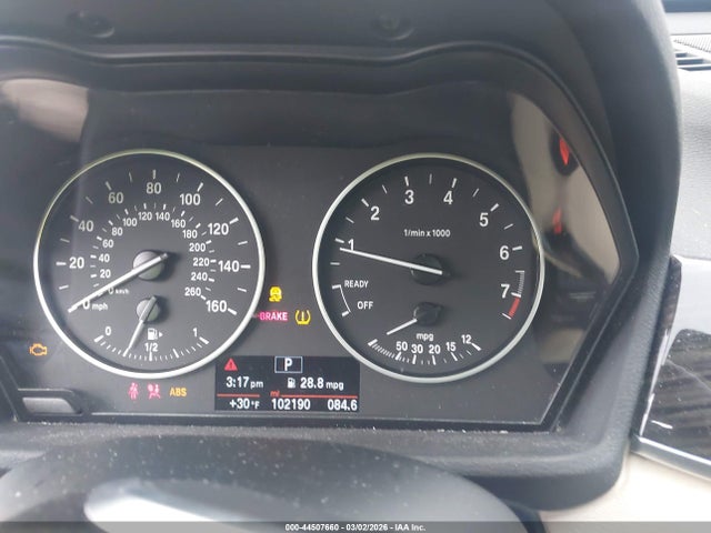 2016 BMW X1 WBXHT3C33G5E47989 Photo 6