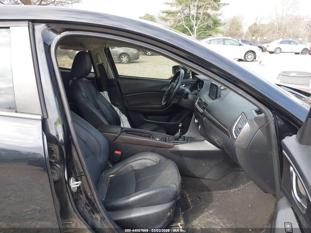3MZBN1M35JM163386 Mazda Mazda3 Grand Touring