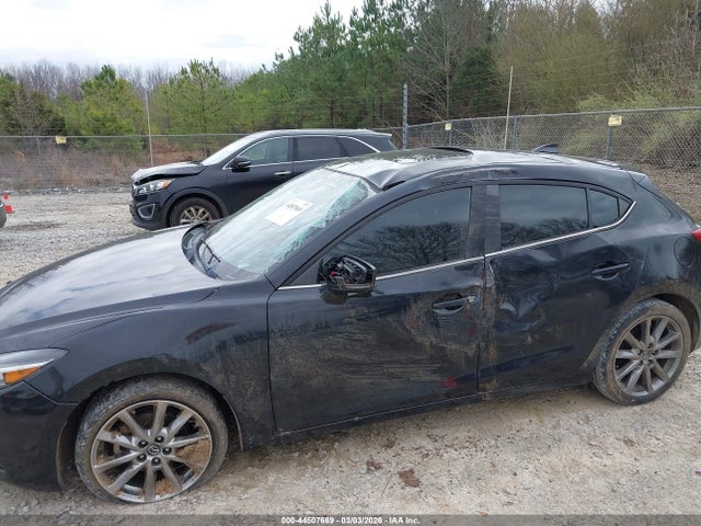 3MZBN1M35JM163386 Mazda Mazda3 Grand Touring