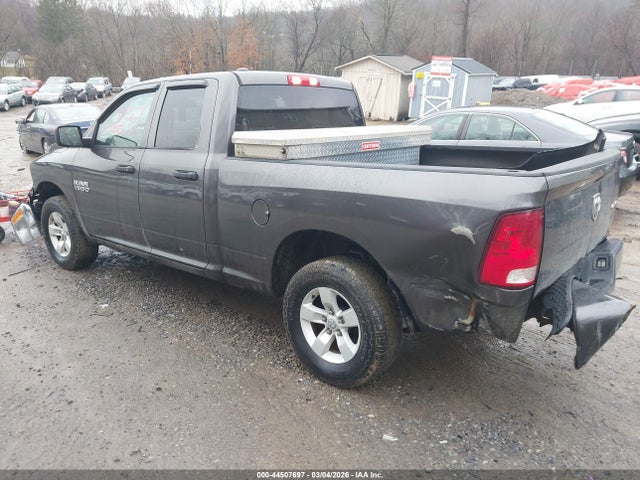44507697 :رقم المزاد ، 1C6RR7FG1JS348610 vin ، 2018 Ram 1500 Express  4x4 6'4 Box مزاد بيع