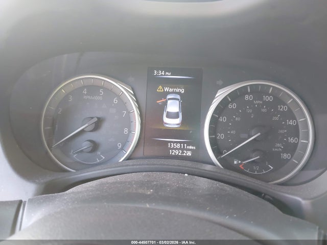 44507701 :رقم المزاد ، JN1EV7AR2JM432745 vin ، 2018 Infiniti Q50 3.0t Luxe مزاد بيع