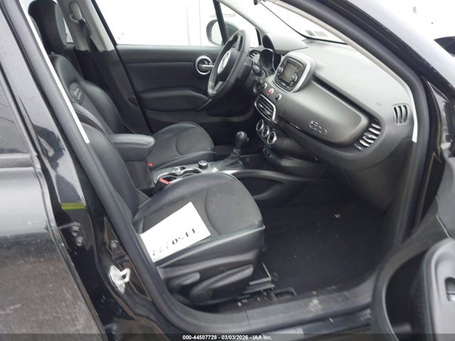 2017 FIAT 500X ZFBCFYCB5HP543227 Photo 4