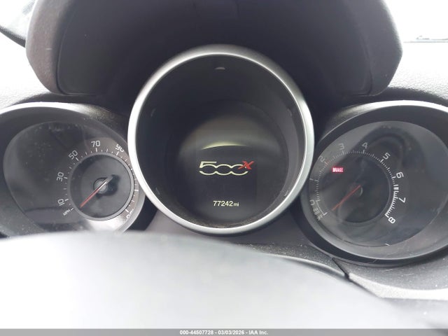 2017 FIAT 500X ZFBCFYCB5HP543227 Photo 6