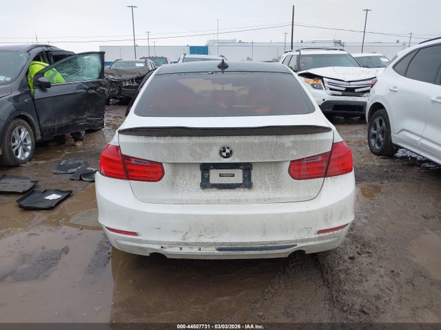 2014 Bmw 335i მანქანა იყიდება აუქციონზე, vin: WBA3A9C52EF479092, აუქციონის ნომერი: 44507731