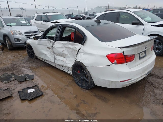 2014 Bmw 335i მანქანა იყიდება აუქციონზე, vin: WBA3A9C52EF479092, აუქციონის ნომერი: 44507731