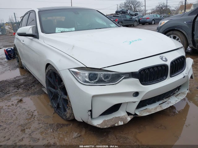 2014 Bmw 335i მანქანა იყიდება აუქციონზე, vin: WBA3A9C52EF479092, აუქციონის ნომერი: 44507731