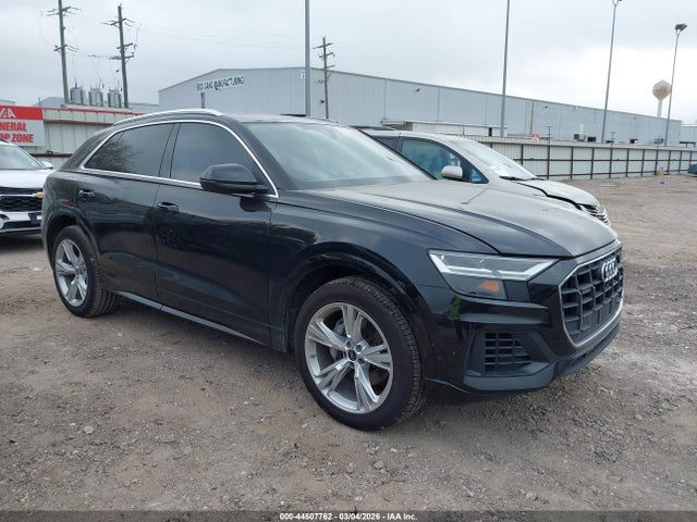2022 AUDI Q8 WA1AVBF11ND034377 Photo 0