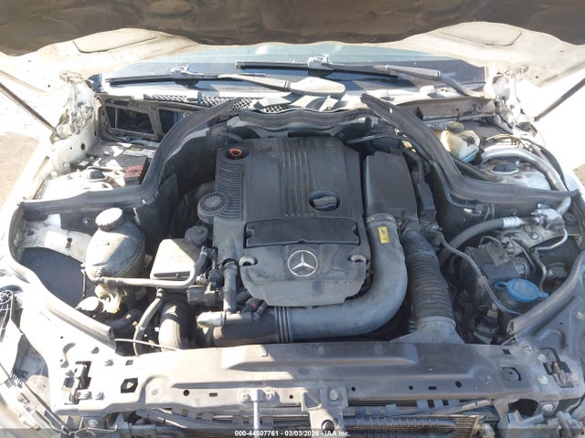 2013 MERCEDES-BENZ C 250 WDDGJ4HB8DF990266 Photo 9