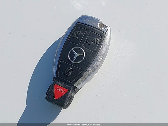 2013 MERCEDES-BENZ C 250 WDDGJ4HB8DF990266 Photo 10