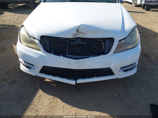 2013 MERCEDES-BENZ C 250 WDDGJ4HB8DF990266 Photo 5