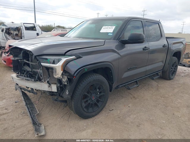 Toyota Tundra Sr5 2023 5TFLA5DB4PX065860 Image 2