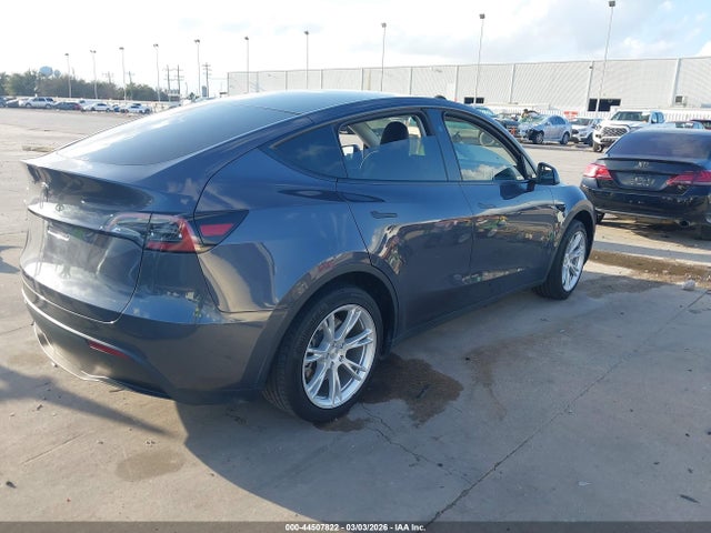 Продажа на аукционе авто 2023 Tesla Model Y Rwd, vin: 7SAYGDED1PF956099, номер лота: 44507822