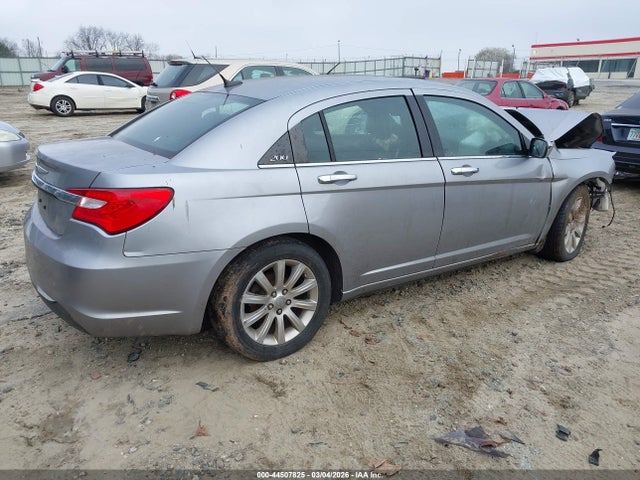Продажа на аукционе авто 2013 Chrysler 200 Limited, vin: 1C3CCBCG3DN588014, номер лота: 44507825