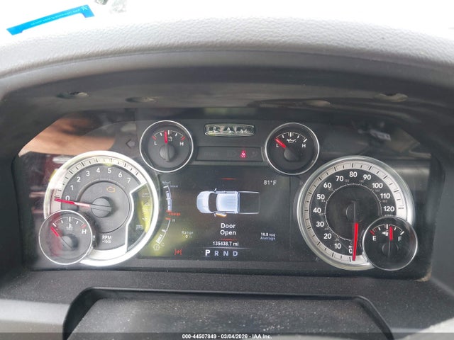 44507849 :رقم المزاد ، 3C6RR7LT3HG614017 vin ، 2017 Ram 1500 Big Horn  4x4 5'7 Box مزاد بيع
