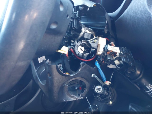 KIA SOUL + 2014 KNDJP3A56E7036852 Image 6
