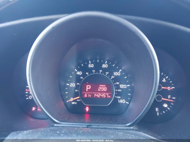 KIA SOUL + 2014 KNDJP3A56E7036852 Image 7