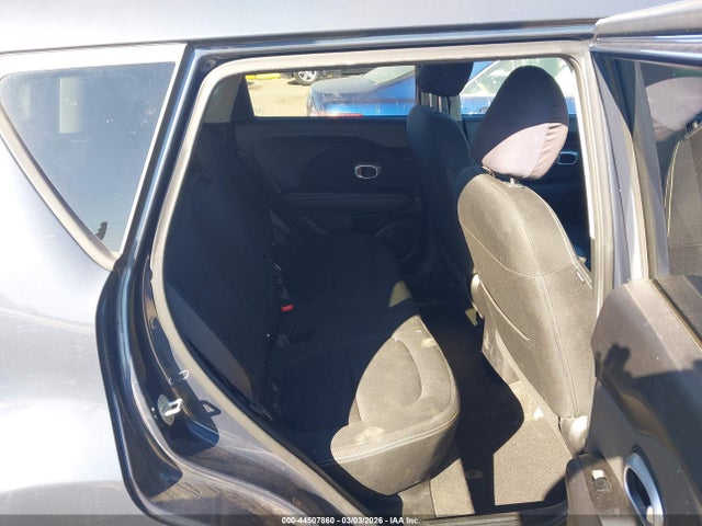 KIA SOUL + 2014 KNDJP3A56E7036852 Image 8
