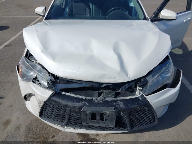 4T1BF1FKXHU408432 Toyota CAMRY SE