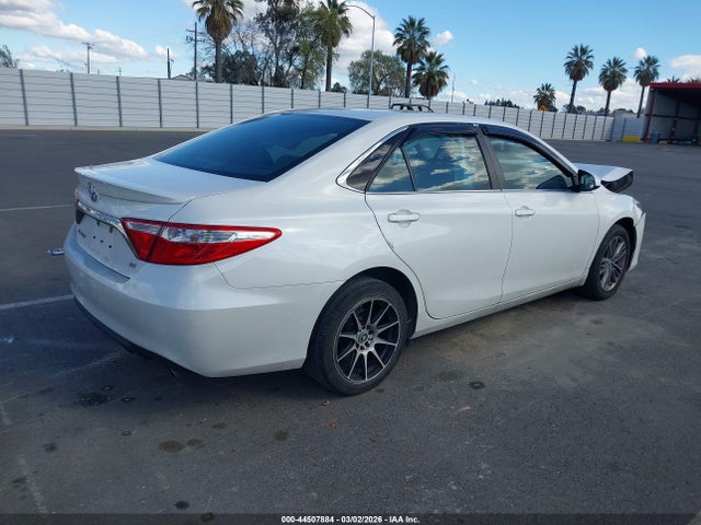 4T1BF1FKXHU408432 Toyota CAMRY SE