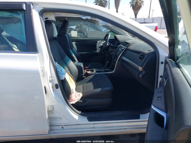 4T1BF1FKXHU408432 Toyota CAMRY SE