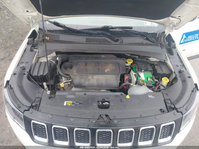 3C4NJCAB6JT308637 Jeep Compass Sport Fwd