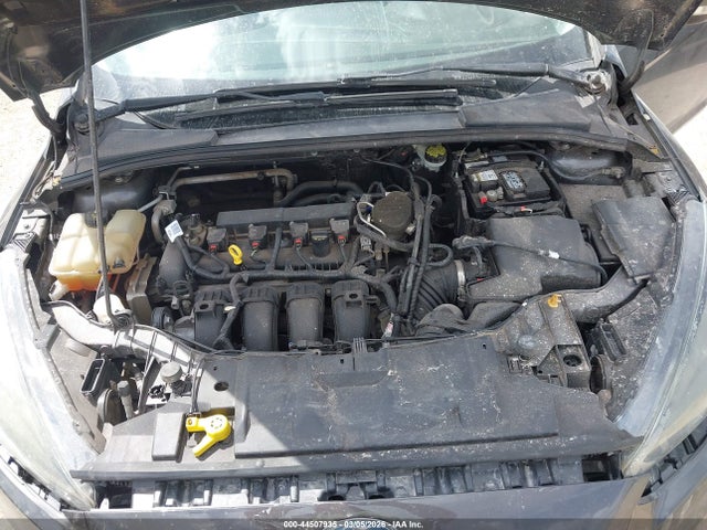 Ford FOCUS SE 2015 1FADP3F26FL220750 Image 10