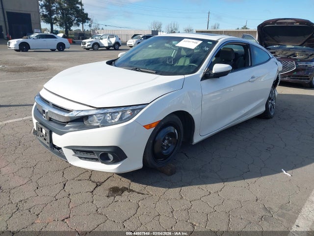 Honda Civic Ex-t 2018 2HGFC3B34JH350935 Image 2