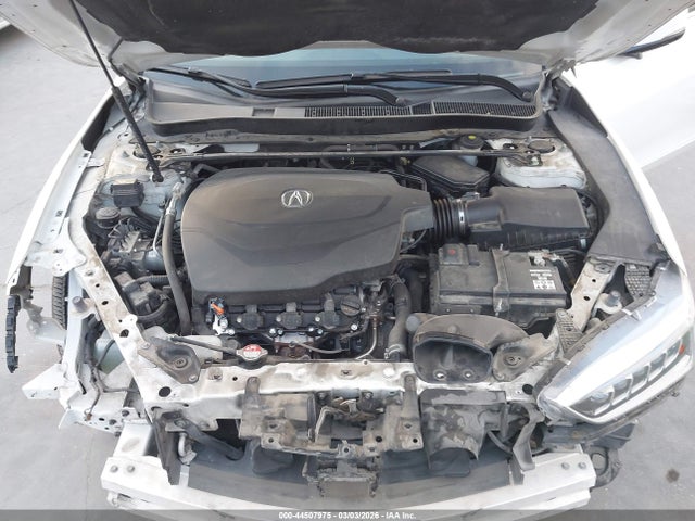 44507975 :رقم المزاد ، 19UUB2F59JA010078 vin ، 2018 Acura Tlx Tech Pkg مزاد بيع