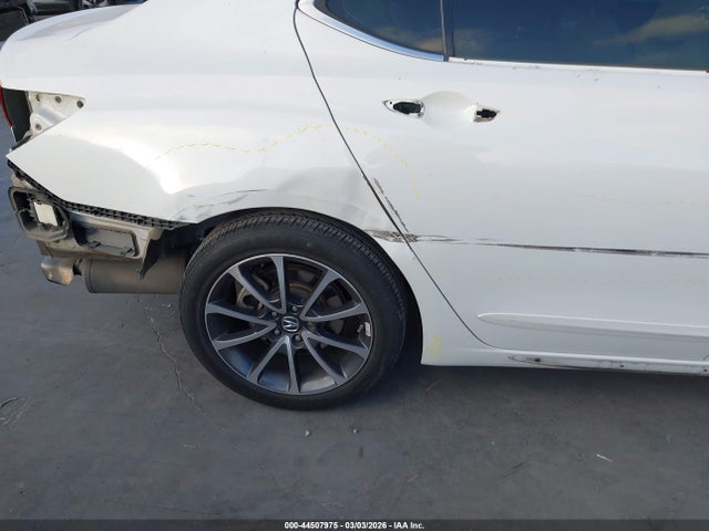 44507975 :رقم المزاد ، 19UUB2F59JA010078 vin ، 2018 Acura Tlx Tech Pkg مزاد بيع