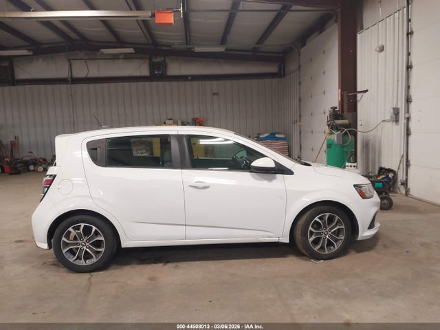 Продажа на аукционе авто 2019 Chevrolet Sonic Lt Auto, vin: 1G1JG6SB2K4105371, номер лота: 44508013