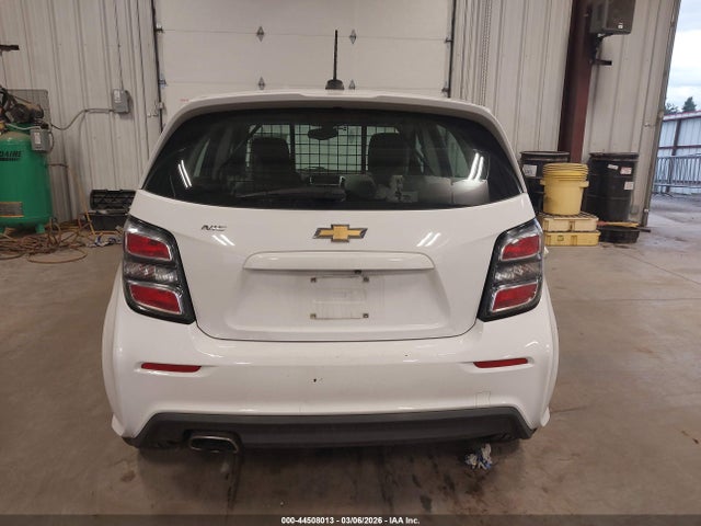 Продажа на аукционе авто 2019 Chevrolet Sonic Lt Auto, vin: 1G1JG6SB2K4105371, номер лота: 44508013