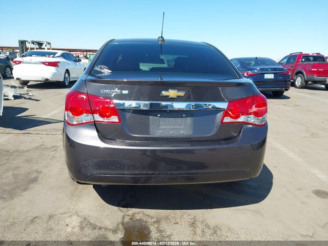 1G1P75SZ2F7198950 Chevrolet Cruze Diesel