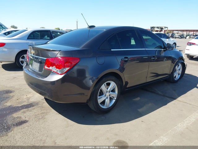 1G1P75SZ2F7198950 Chevrolet Cruze Diesel