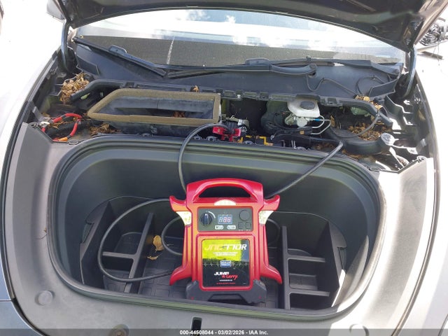 2021 TESLA MODEL Y 5YJYGDEE8MF115589 Photo 9