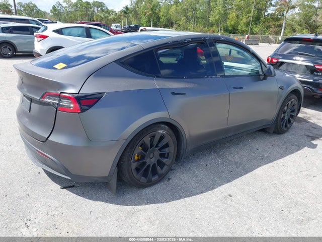 2021 TESLA MODEL Y 5YJYGDEE8MF115589 Photo 3