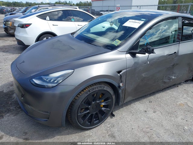 2021 TESLA MODEL Y 5YJYGDEE8MF115589 Photo 5