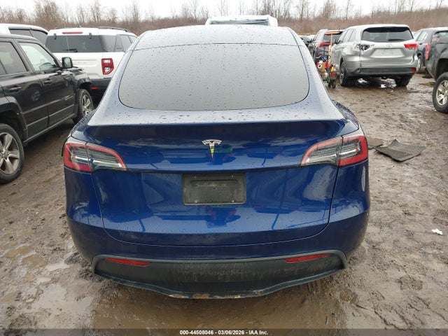 2024 Tesla Model Y მანქანა იყიდება აუქციონზე, vin: 7SAYGDED1RF009163, აუქციონის ნომერი: 44508046